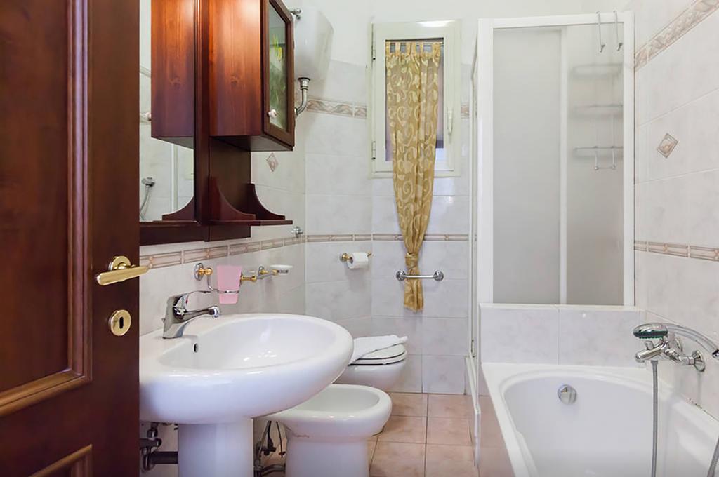 Caterina One O One - Embassy Apartment Rome Extérieur photo